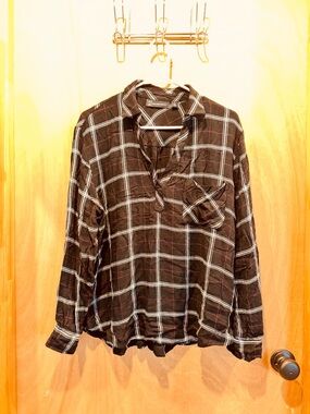 New York & Company Black Plaid Button-Down Shirt